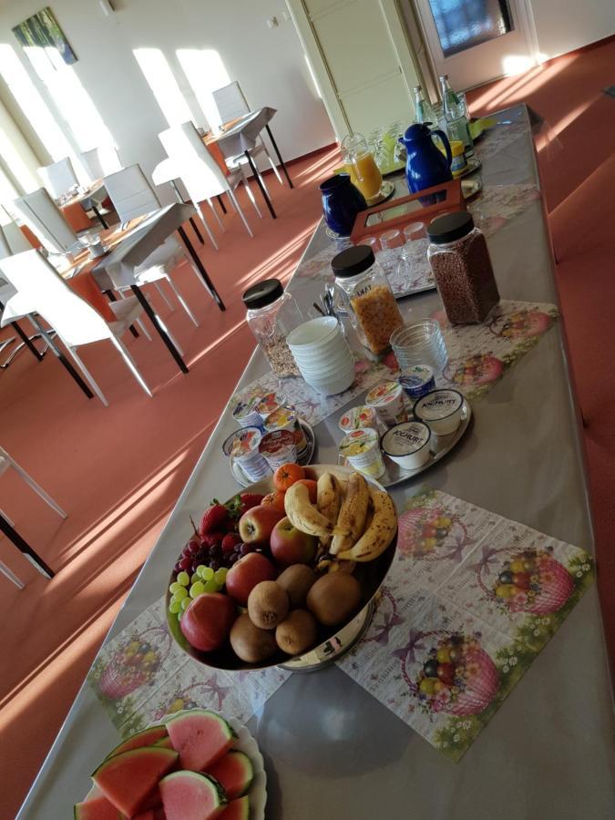Sundhagen-Niederhof Haus Ueberland B&B 외부 사진